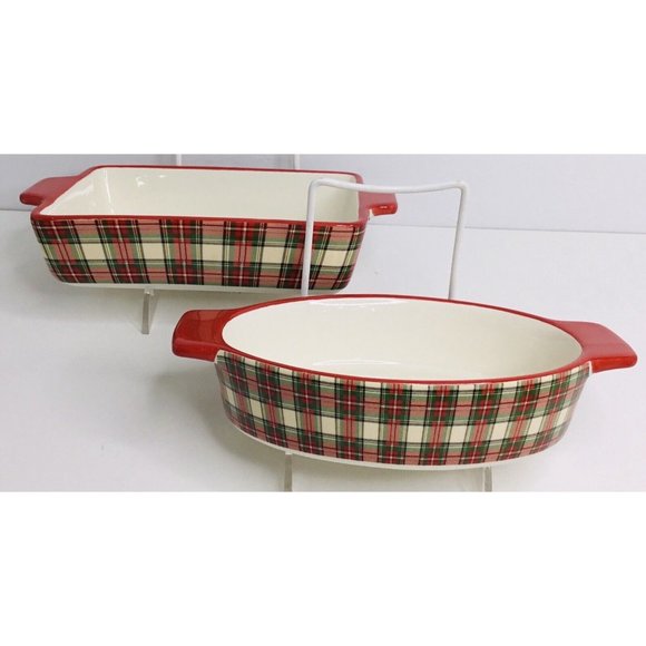 Casserole DiVintage Grace Bake Shop 2 Holiday Red Truck Christmas Tree P… - Picture 7 of 11